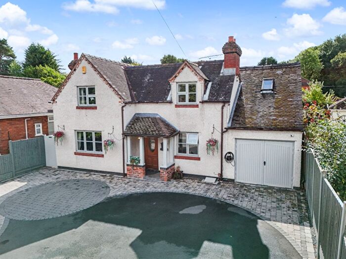 5 Bedroom Detached House For Sale In Ketley Town, Telford, TF1