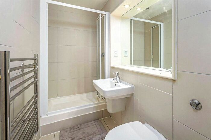 2 Bedroom Apartment To Rent In Lime Square, City Road, Newcastle Upon Tyne, NE1