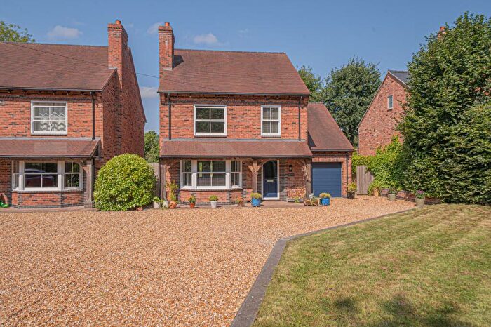 4 Bedroom Detached House For Sale In Haseley Knob, Warwick, CV35