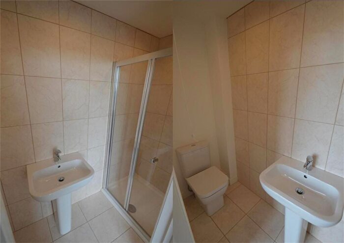 1 Bedroom Flat For Sale In High Street, Amblecote, Stourbridge, DY8