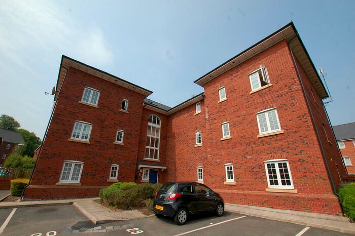 2 Bedroom Apartment To Rent In Fletcher Court Radcliffe Manchester Lancashire, M26