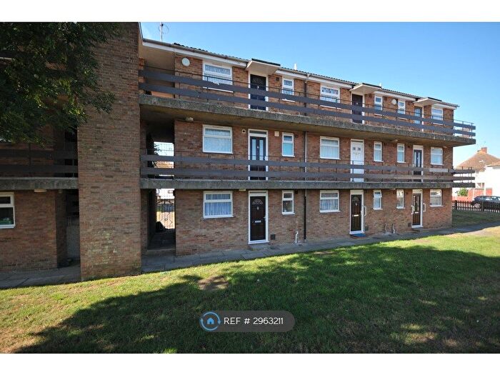 Studio To Rent In Melbourne Avenue, Ramsgate, CT12