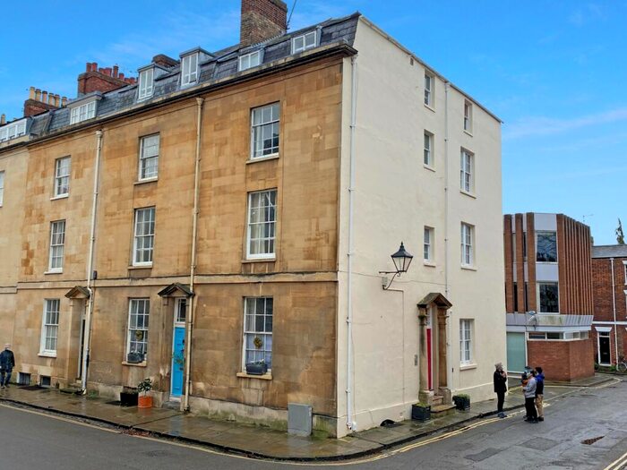 4 Bedroom Flat To Rent In St John Street, Oxford, OX1
