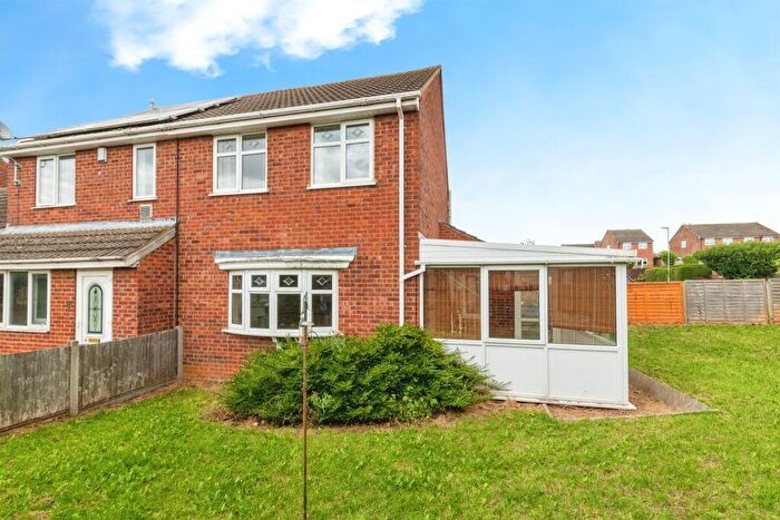 3 Bedroom Semi-Detached House For Sale In Edmunds Road, Cranwell Village, Sleaford, NG34
