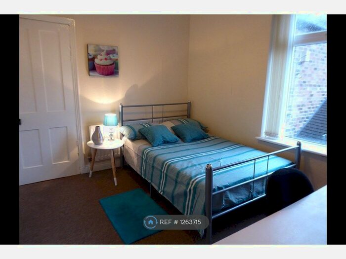 5 Bedroom Terraced House To Rent In Leek Road, Shelton ST1