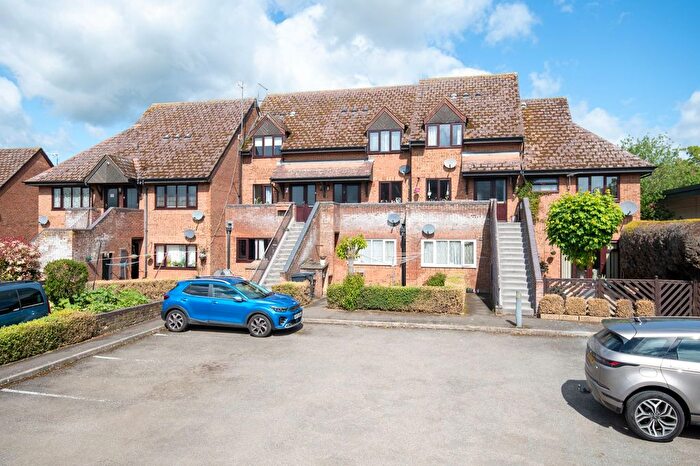 1 Bedroom Flat For Sale In Silverwood Road, Kettering, NN15