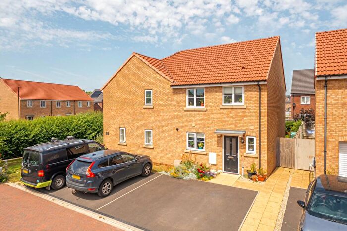 3 Bedroom Semi Detached House For Sale In Gatekeeper Close, Knaresborough, HG5