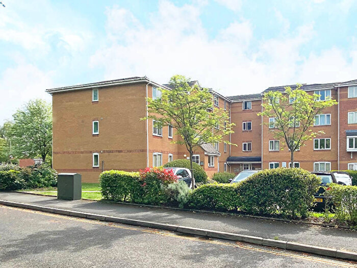 1 Bedroom Flat To Rent In Ascot Court, Aldershot, Hampshire, GU11
