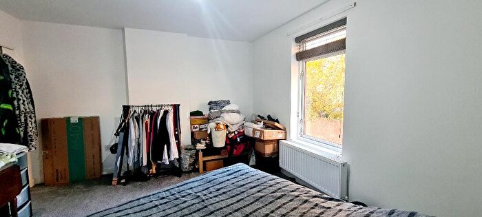 1 Bedroom Flat To Rent In West Street, Hucknall, NG15