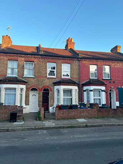 1 Bedroom Flat To Rent In Bristow Road, Hounslow, TW3
