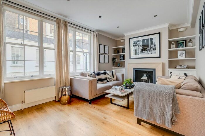 4 Bedroom Property To Rent In Eaton Mews South, Belgravia, SW1W