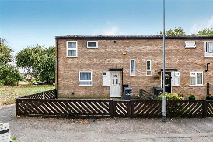 3 Bedroom End Of Terrace House To Rent In Kiln Way, Wellingborough, NN8