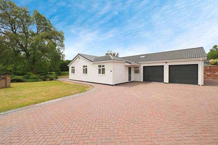 3 Bedroom Detached Bungalow For Sale In Rectory Gardens, Aston-On-Trent, Derby, DE72