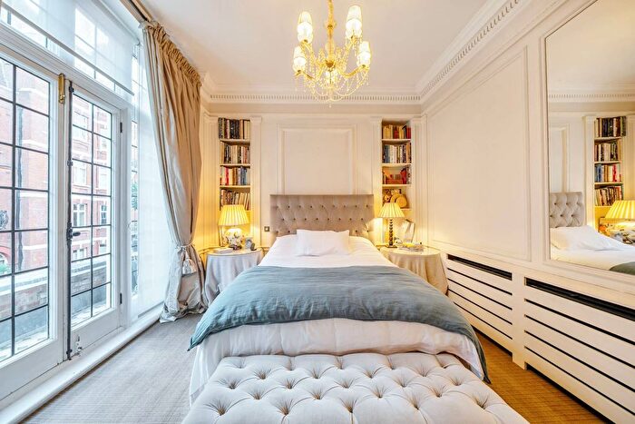 1 Bedroom Flat To Rent In Culford Gardens, Sloane Square, London, SW3