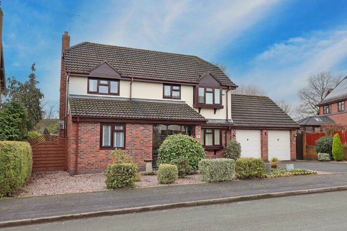 4 Bedroom Detached House For Sale In De Havilland, Yarnfield, Stone, Staffs, ST15