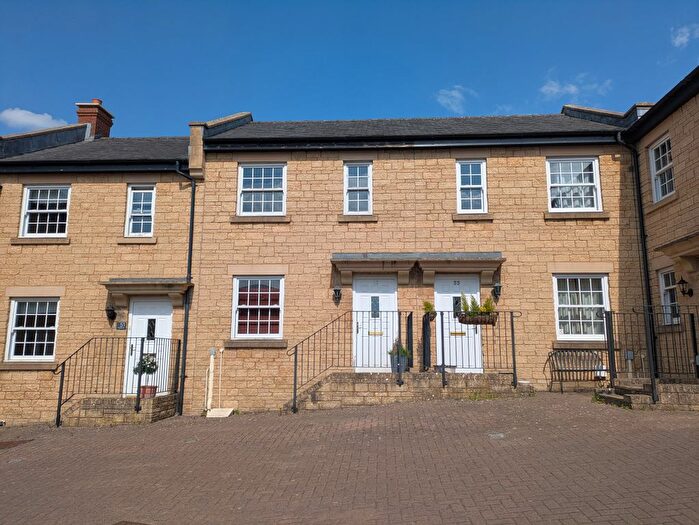 2 Bedroom Property To Rent In Flowers Yard, Chippenham, SN15