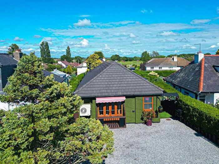 4 Bedroom Detached Bungalow For Sale In Irby Road, Wirral, CH61