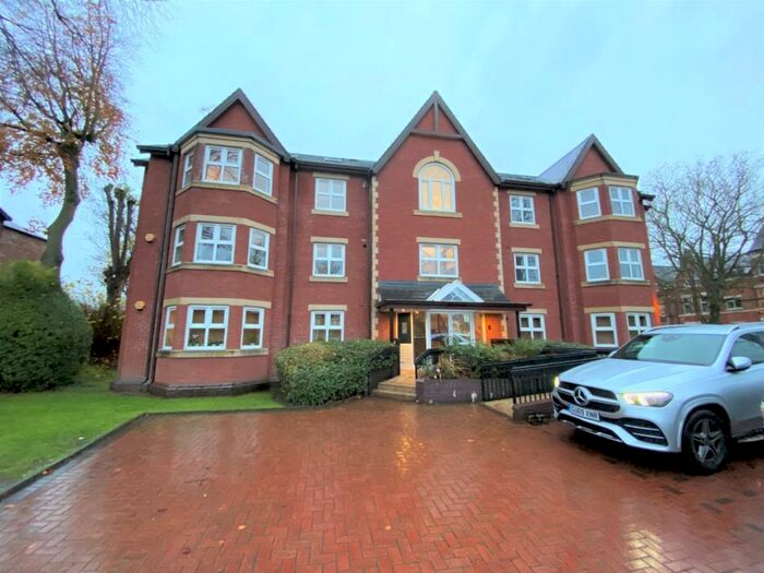 2 Bedroom Flat To Rent In Barlow Moor Road, Didsbury, M20