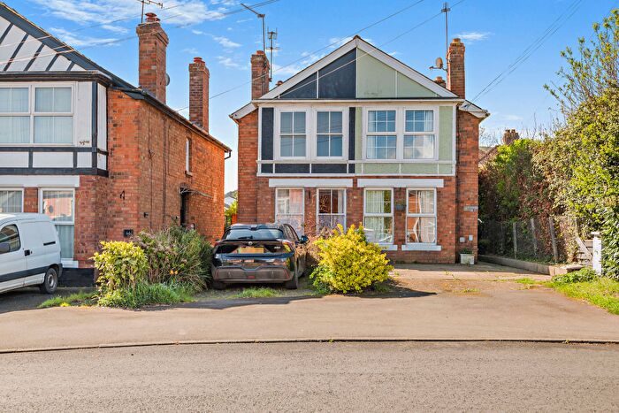 2 Bedroom Semi Detached House For Sale In Yates Hay Road, Malvern, WR14