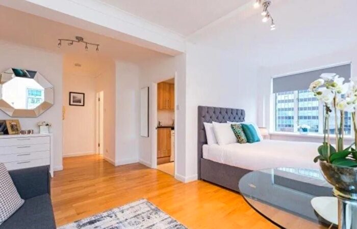 Studio To Rent In Warren Court, Euston Road, Euston, NW1