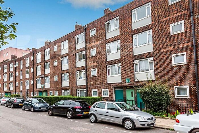 3 Bedroom Flat To Rent In Harrington Street, Camden / Euston, NW1