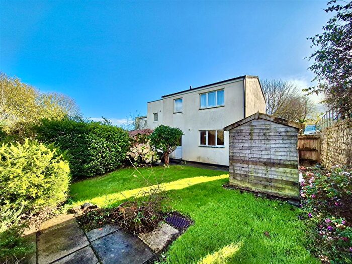 2 Bedroom End Terrace House For Sale In Gwelmeneth, Helston, TR13