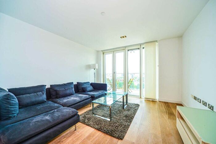 1 Bedroom Flat To Rent In Avantgarde Place, Tower Hamlets, London, E1