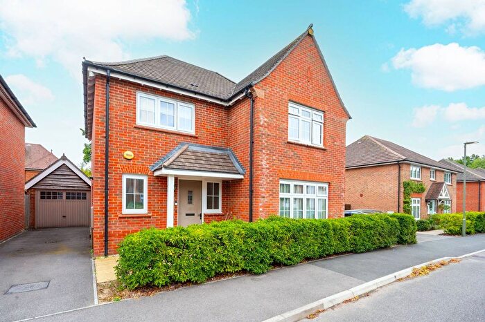 4 Bedroom Detached House For Sale In Jopling Road, Bisley, Woking, GU24