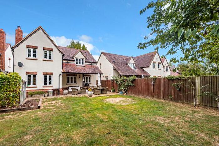 4 Bedroom Detached House For Sale In Hanney Road, Steventon, Abingdon, OX13