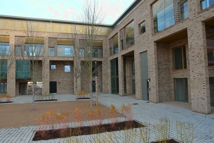 2 Bedroom Flat To Rent In Addenbrookes Road, Trumpington, CB2