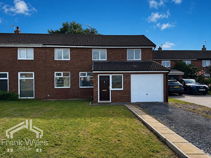 4 Bedroom Semi-Detached House For Sale In South Hey, Ansdell, FY8