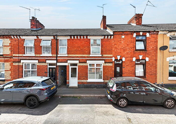3 Bedroom Terraced House For Sale In Wyatt Street, Kettering, NN16