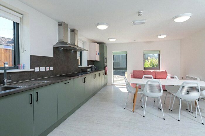 1 Bedroom Flat To Rent In Jews Lane, Twerton, Bath, BA2