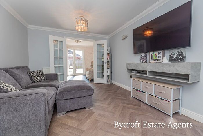 5 Bedroom Detached House For Sale In Stimpson Close, Lowestoft, NR32