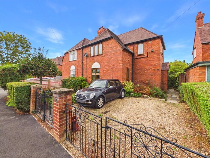 3 Bedroom Semi Detached House For Sale In Milton Road, Cheltenham, Gloucestershire, GL51