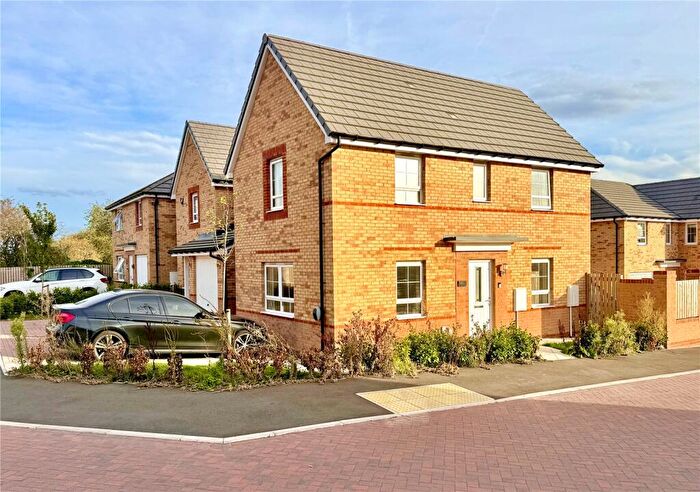 3 Bedroom Detached House For Sale In Mitchells Main Close, Wombwell, Barnsley, South Yorkshire, S73