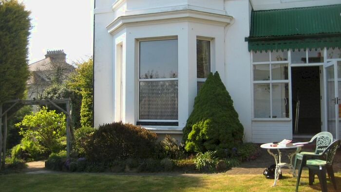 2 Bedroom Flat To Rent In Baldslow Road, Hastings, TN34