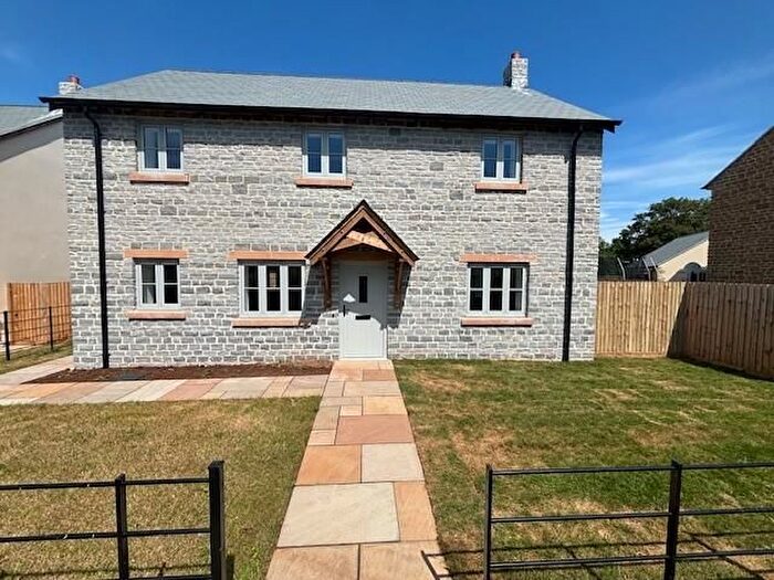 4 Bedroom Detached House For Sale In Ham Lane, Compton Dundon, Somerton, TA11