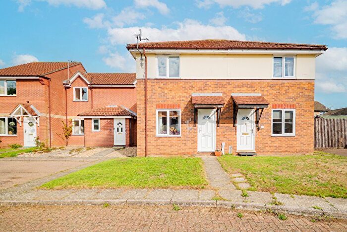 2 Bedroom Semi Detached House For Sale In Willow Road, Scarning, Dereham, NR19