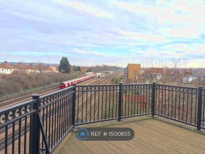 2 Bedroom Flat To Rent In Dudden Hill Lane, London, NW10