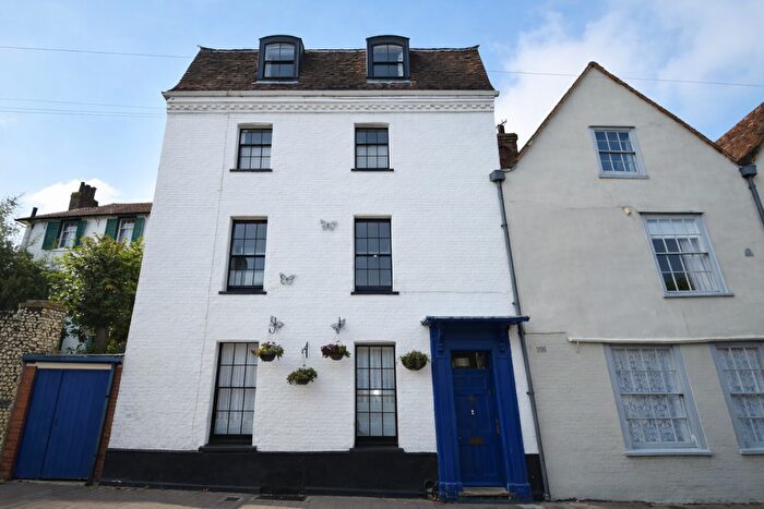8 Bedroom House For Sale In St. Margarets Street, Rochester, ME1