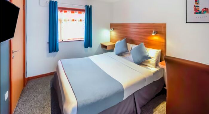 1 Bedroom House To Rent In Northbrook Road, London, IG1