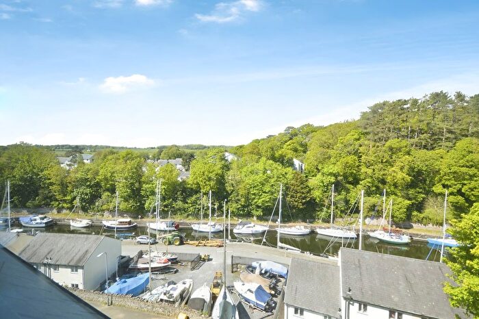 1 Bedroom Flat For Sale In Llys Marina, Y Felinheli, Gwynedd, LL56