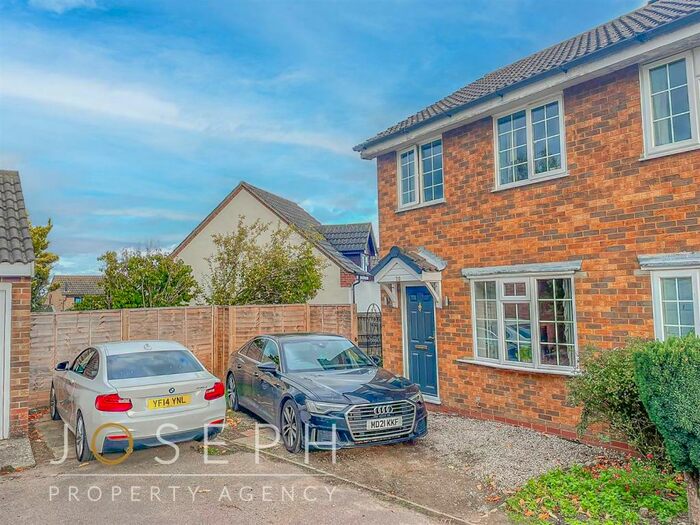 2 Bedroom House To Rent In Barker Close, Lawford, Manningtree, CO11