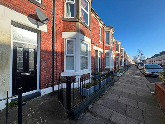 2 Bedroom Flat To Rent In King John Street, Heaton. Newcastle Upon Tyne, NE6