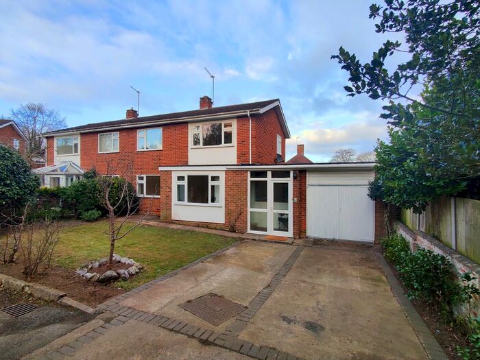 4 Bedroom Semi-Detached House To Rent In Oaklands Drive, Norwich, NR4