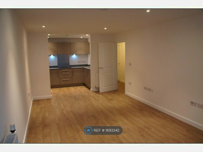 1 Bedroom Flat To Rent In Tottenham Hale, London, N17