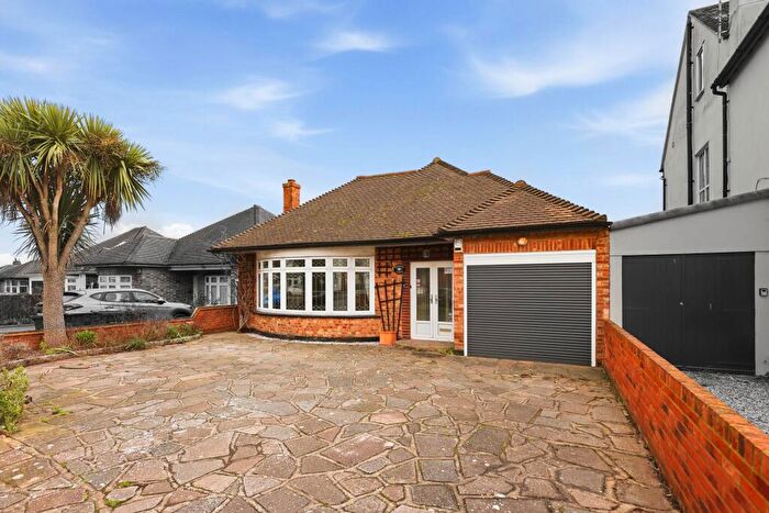 3 Bedroom Detached Bungalow For Sale In Manners Way, Southend-On-Sea, SS2