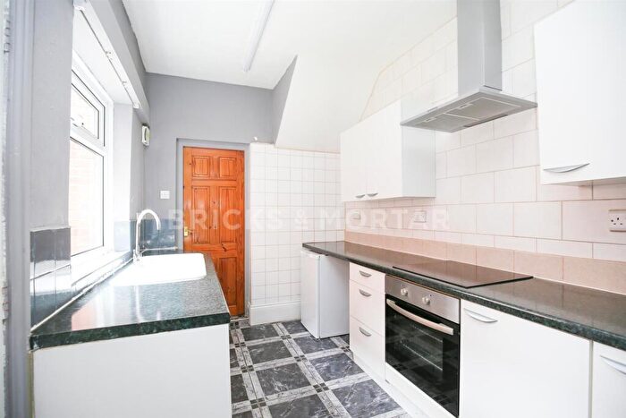 2 Bedroom Flat For Sale In Alnwick Street, Wallsend, North Tyneside, NE28