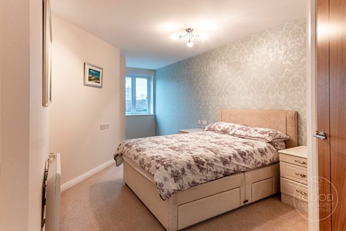 1 Bedroom Flat For Sale In Hanna Court, Handforth, SK9